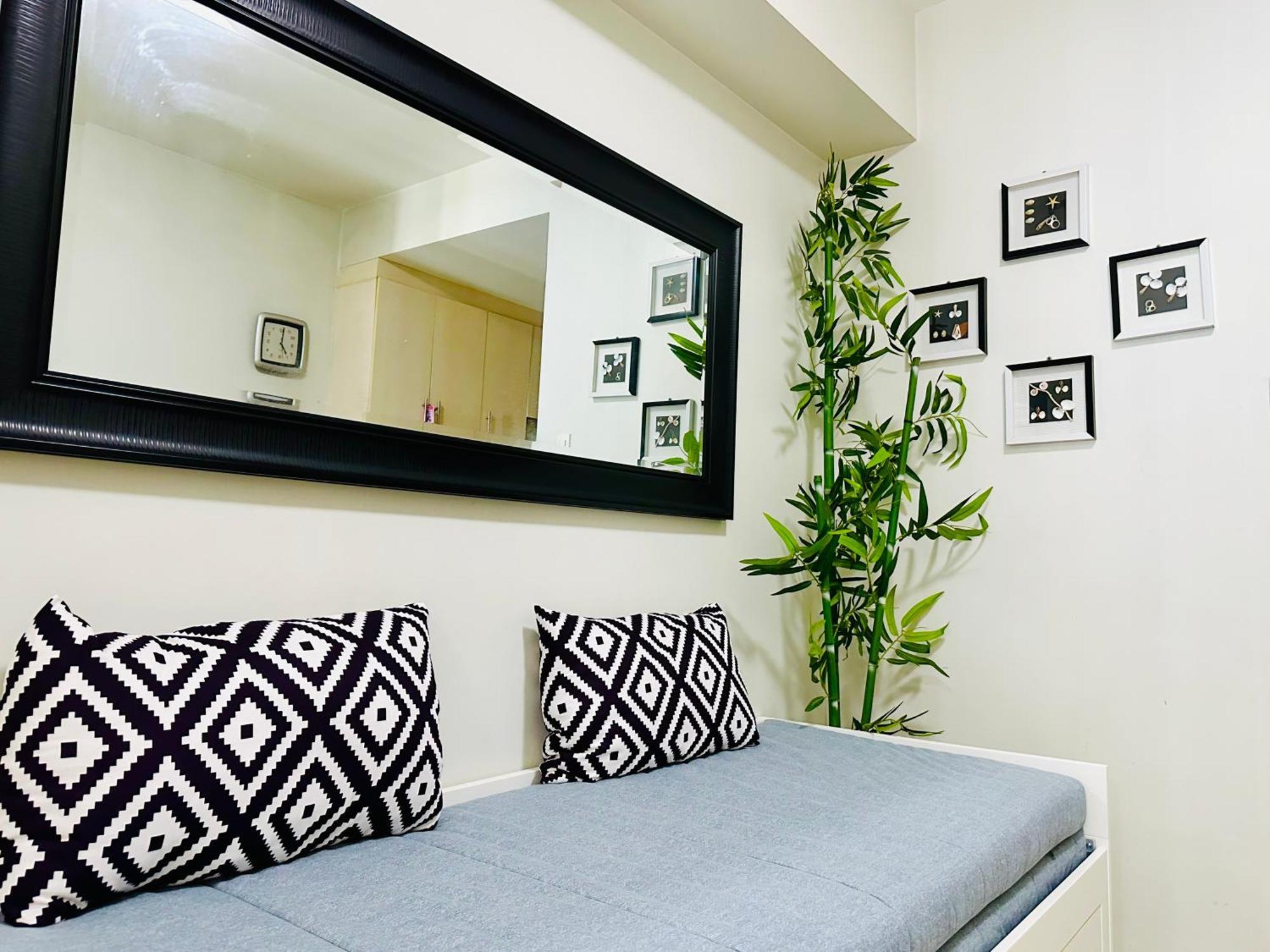 Sea 2-Br Unit With Free Parking Near Mall Of Asia Pasay Exterior photo